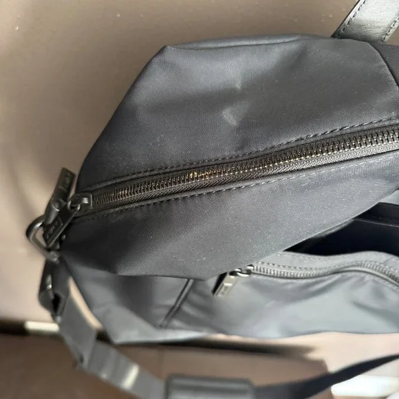 Away The Everywhere Bag Black Nylon Leather Trim Travel Duffel Laptop Commuter - Picture 6 of 12